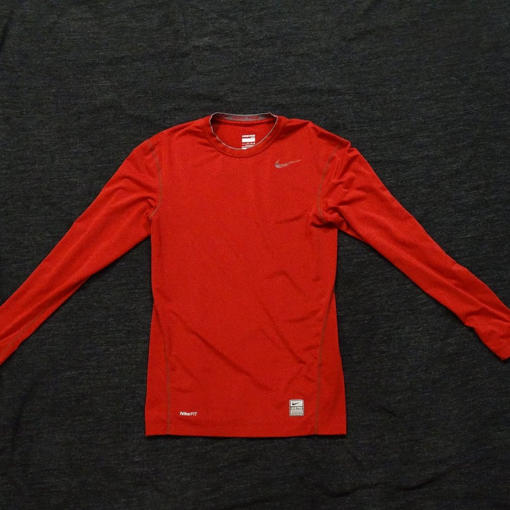 Nikepro long sleeve T-shirt